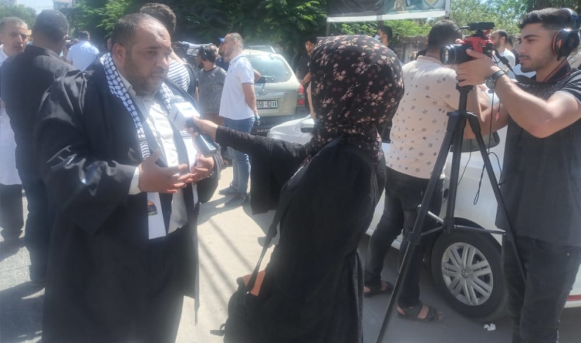 نقابة المحامين الشرعيين تشارك في وقفة تضامنية مع الأسرى في سجون الاجتلال