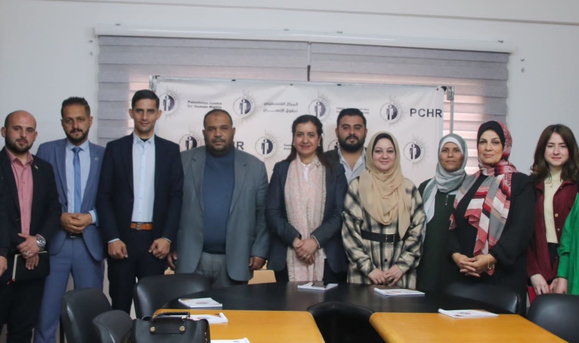 وفد من نقابه المحامين الشرعيين الفلسطينيين يزور المركز الفلسطيني لحقوق الانسان
